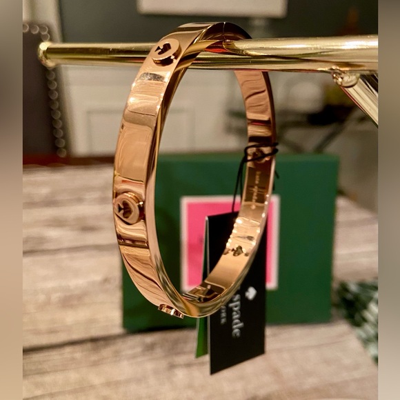NWT! ♠️ Authentic kate spade bangle/bracelet in rose gold - Picture 1 of 8